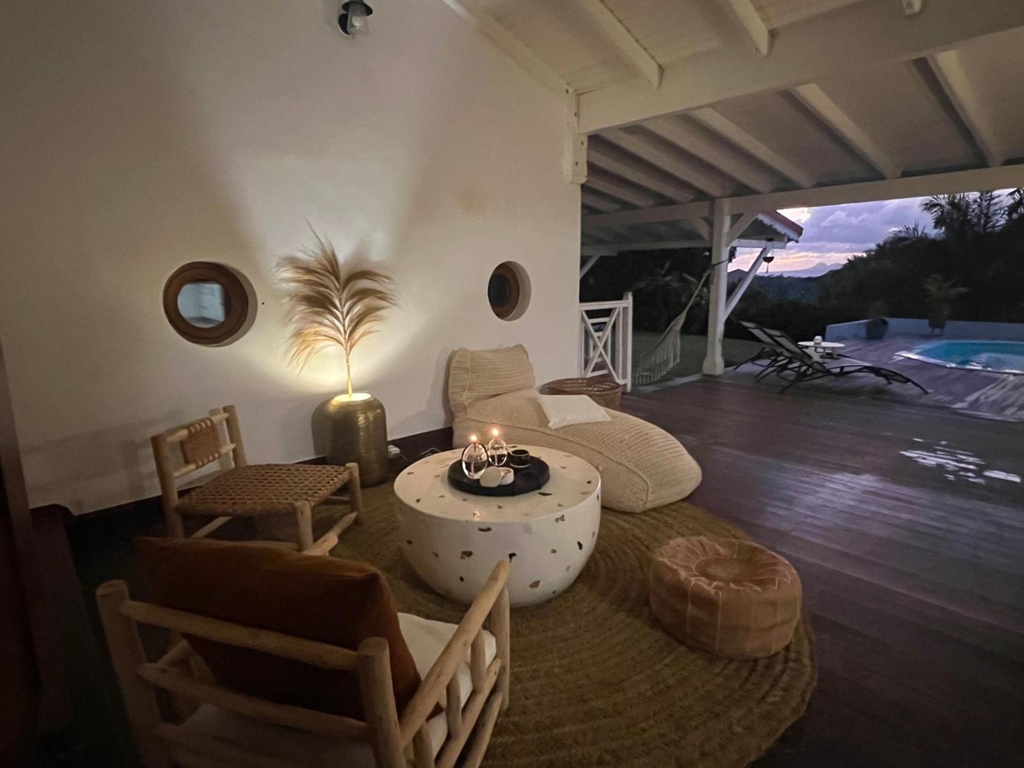 Spacieuse Villa Corossol Avec Piscine Et Jeux Exterieurs Le Gosier  Eksteriør bilde