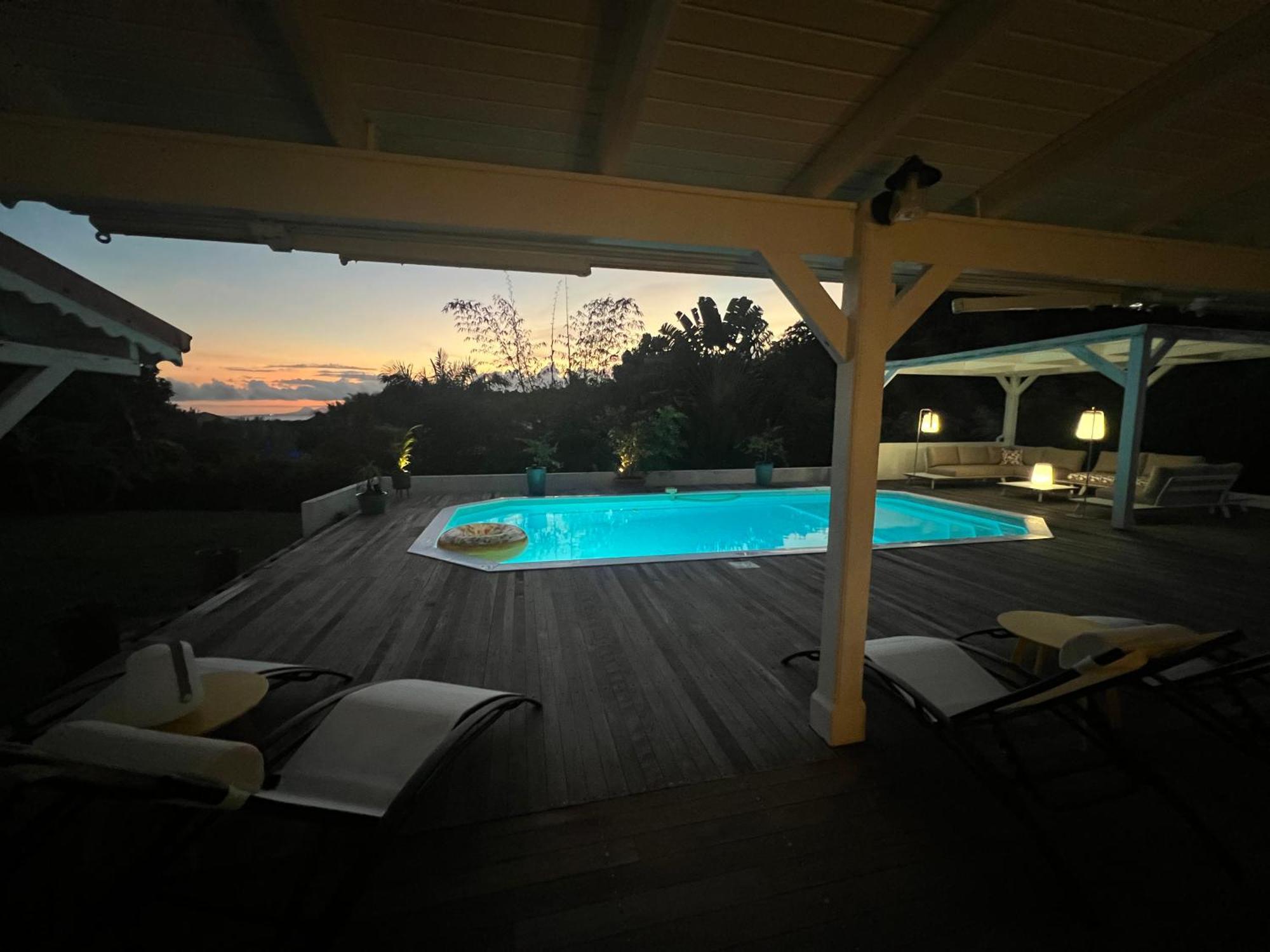 Spacieuse Villa Corossol Avec Piscine Et Jeux Exterieurs Le Gosier  Eksteriør bilde