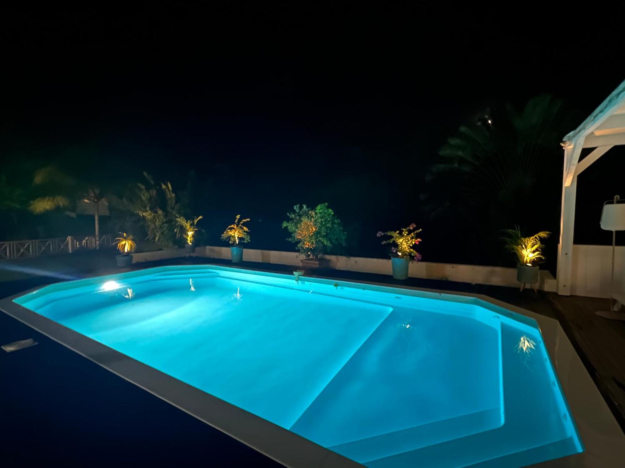 Spacieuse Villa Corossol Avec Piscine Et Jeux Exterieurs Le Gosier  Eksteriør bilde