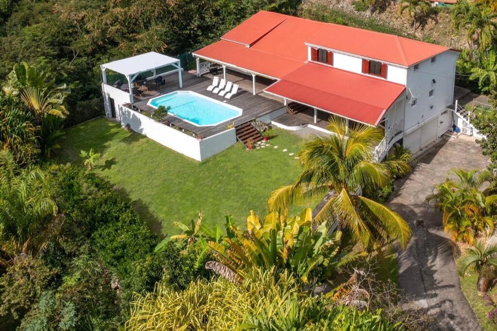 Spacieuse Villa Corossol Avec Piscine Et Jeux Exterieurs Le Gosier  Eksteriør bilde